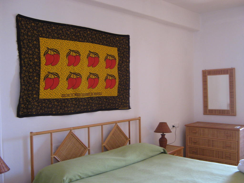 Albergo Seaside Leni Ruang foto